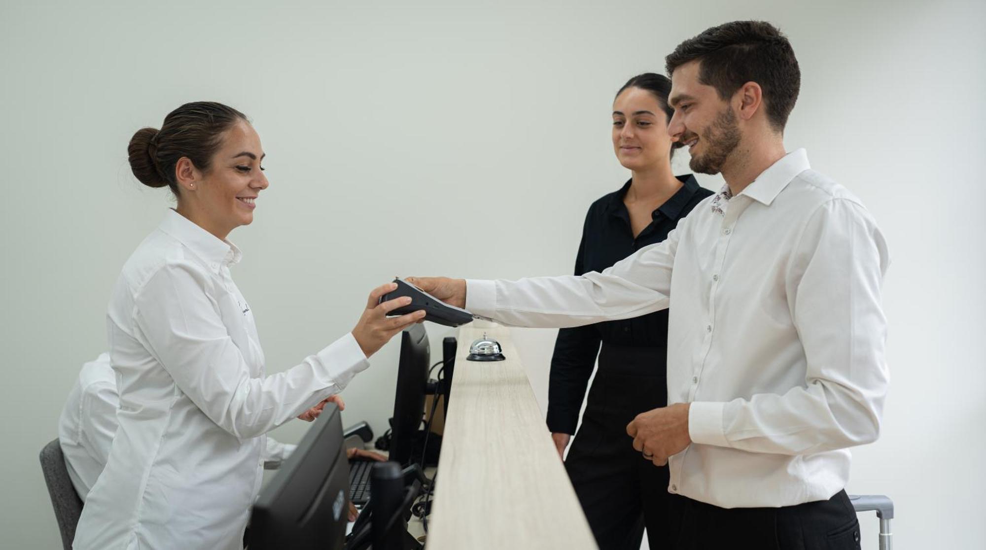Belmoral Corporate Suites (Adults Only) Τάουνσβιλ Εξωτερικό φωτογραφία